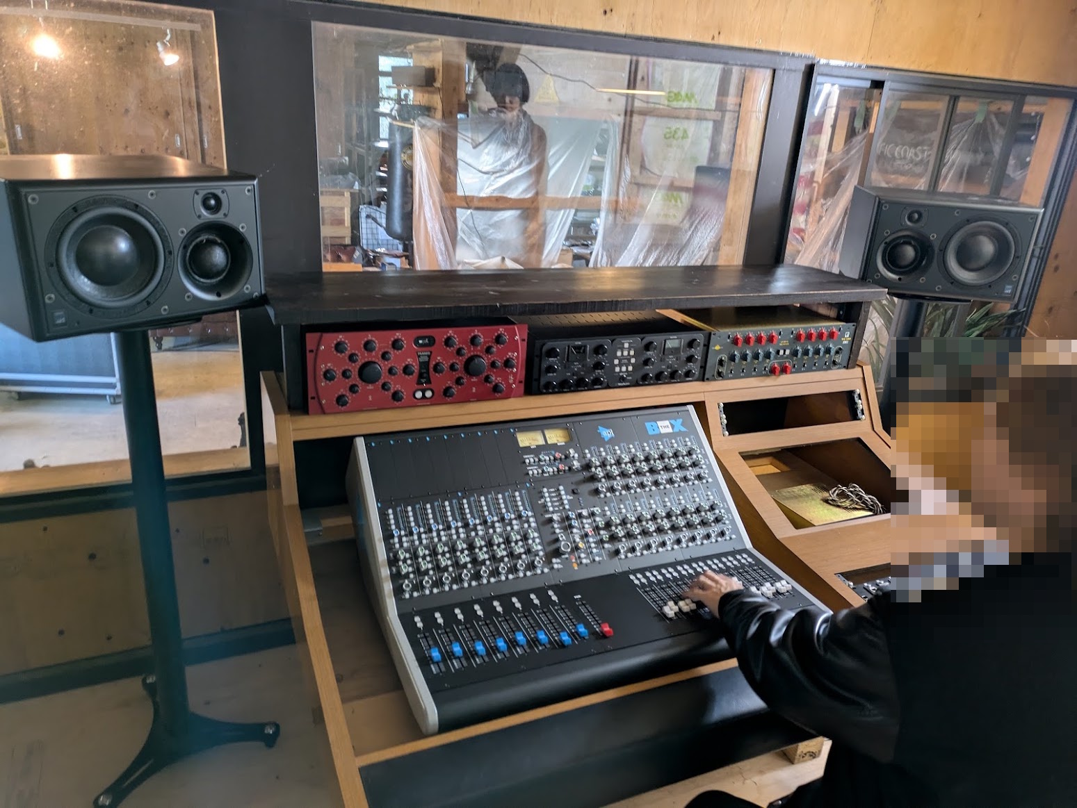 配信スタジオミキサー